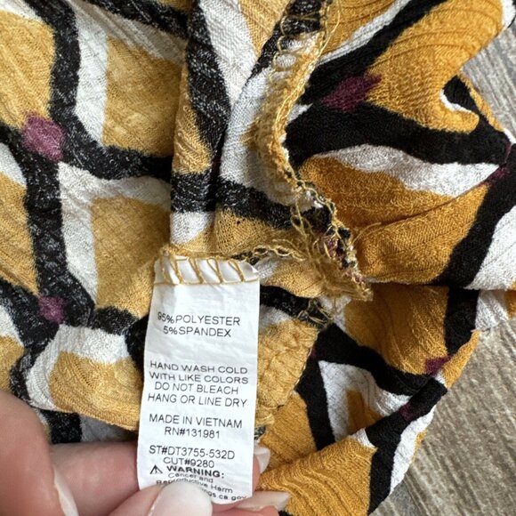 Naif Womens‎ Shirt Large Yellow Geometric Peasant Boho Anthropologie Light Top - Picture 6 of 10